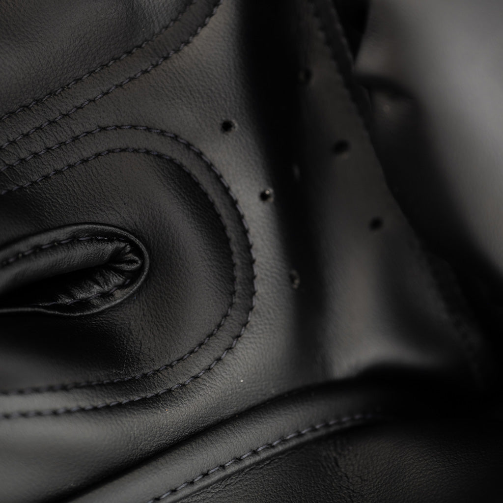 The Flame Boxing Gloves - Black